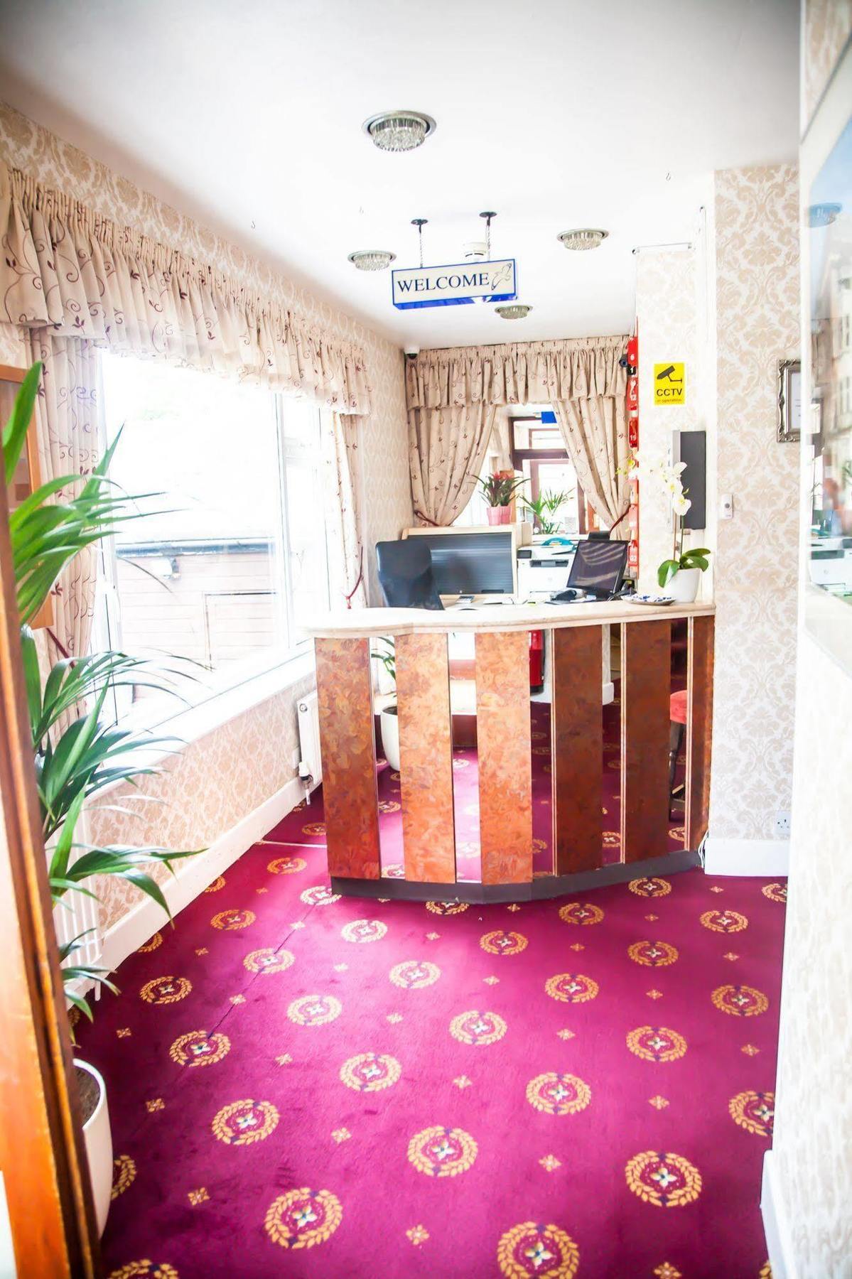 Hotel Riviera By The Sea บอร์นมัธ ภายนอก รูปภาพ